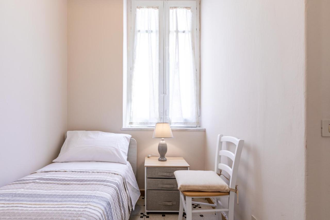 Stazione Notarbartolo Bright & Cozy Apartment Palermo Exterior foto
