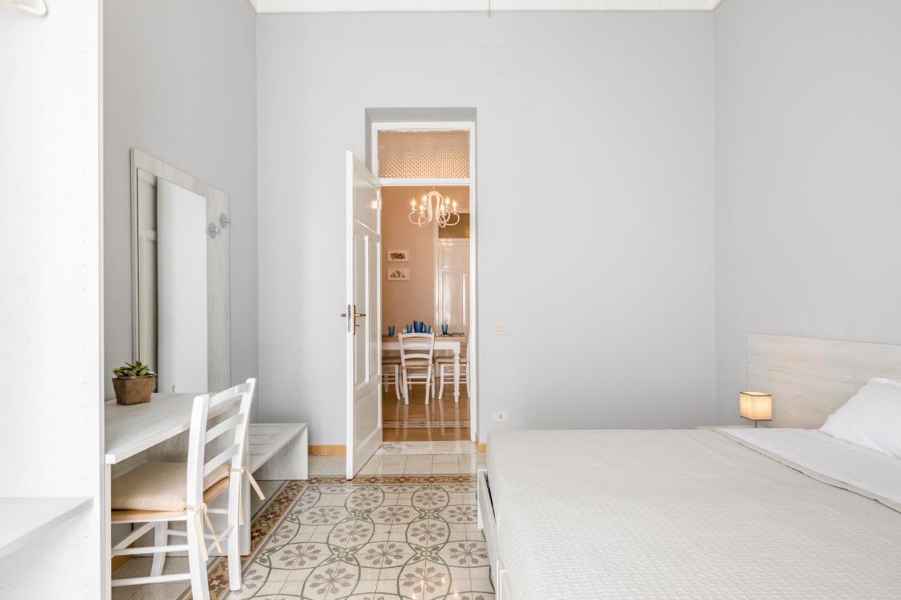 Stazione Notarbartolo Bright & Cozy Apartment Palermo Exterior foto